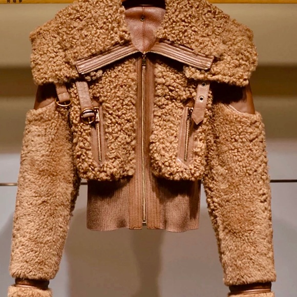 Super Soft Lamb’s Wool Fur Shearling Jackets - Picture 2 of 6